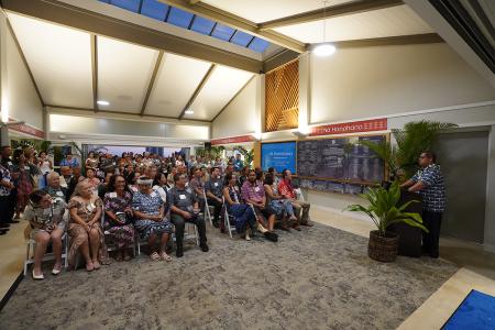 Pauahi Foundation donors celebrated their collective commitment to help Native Hawaiian students achieve their educational goals and watched as the highly anticipated Nā Hanohano (the Donor Wall) was unveiled on ‘Āina Pauahi at Pearl at Kalauao on Saturday, Jan. 25.